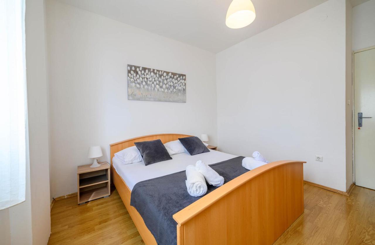 Apartment Malibu Жаборич Екстериор снимка