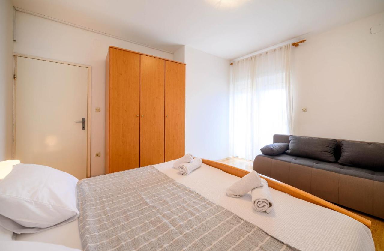Apartment Malibu Жаборич Екстериор снимка
